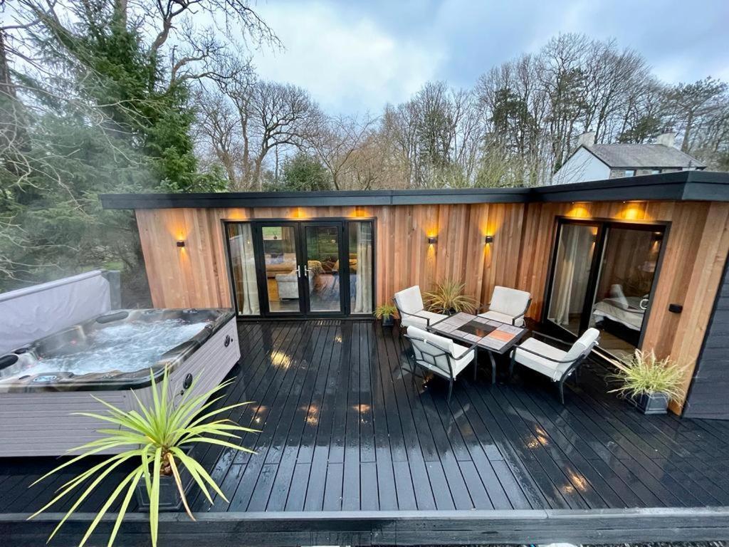 The Cabin@Tyddynucha Caernarfon Exteriör bild